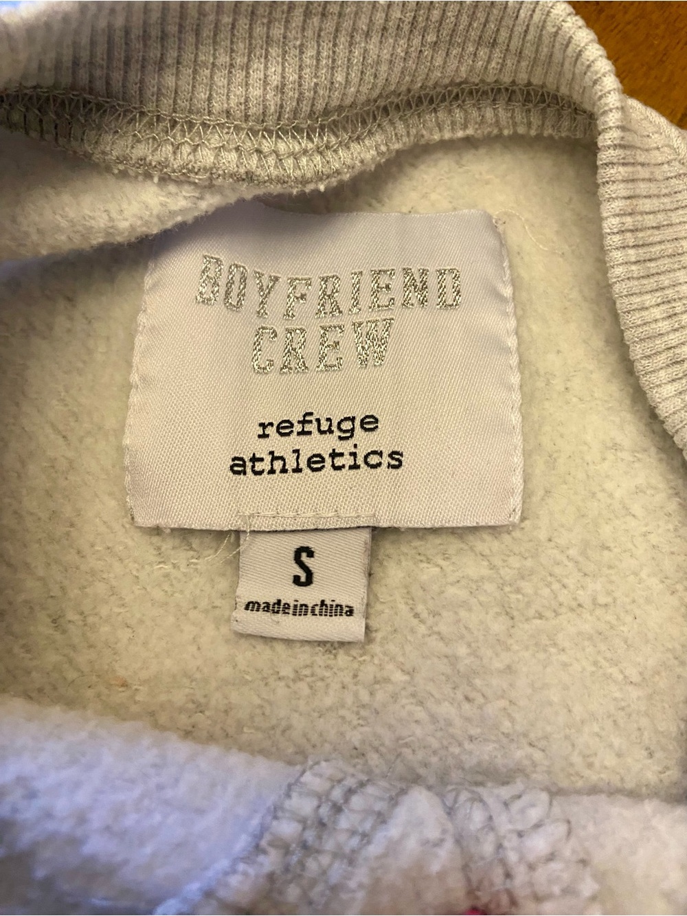 refuge athletics Calabasas Tennis Club gray sweatshirt Boyfriend Crew Small - Picture 4 of 4